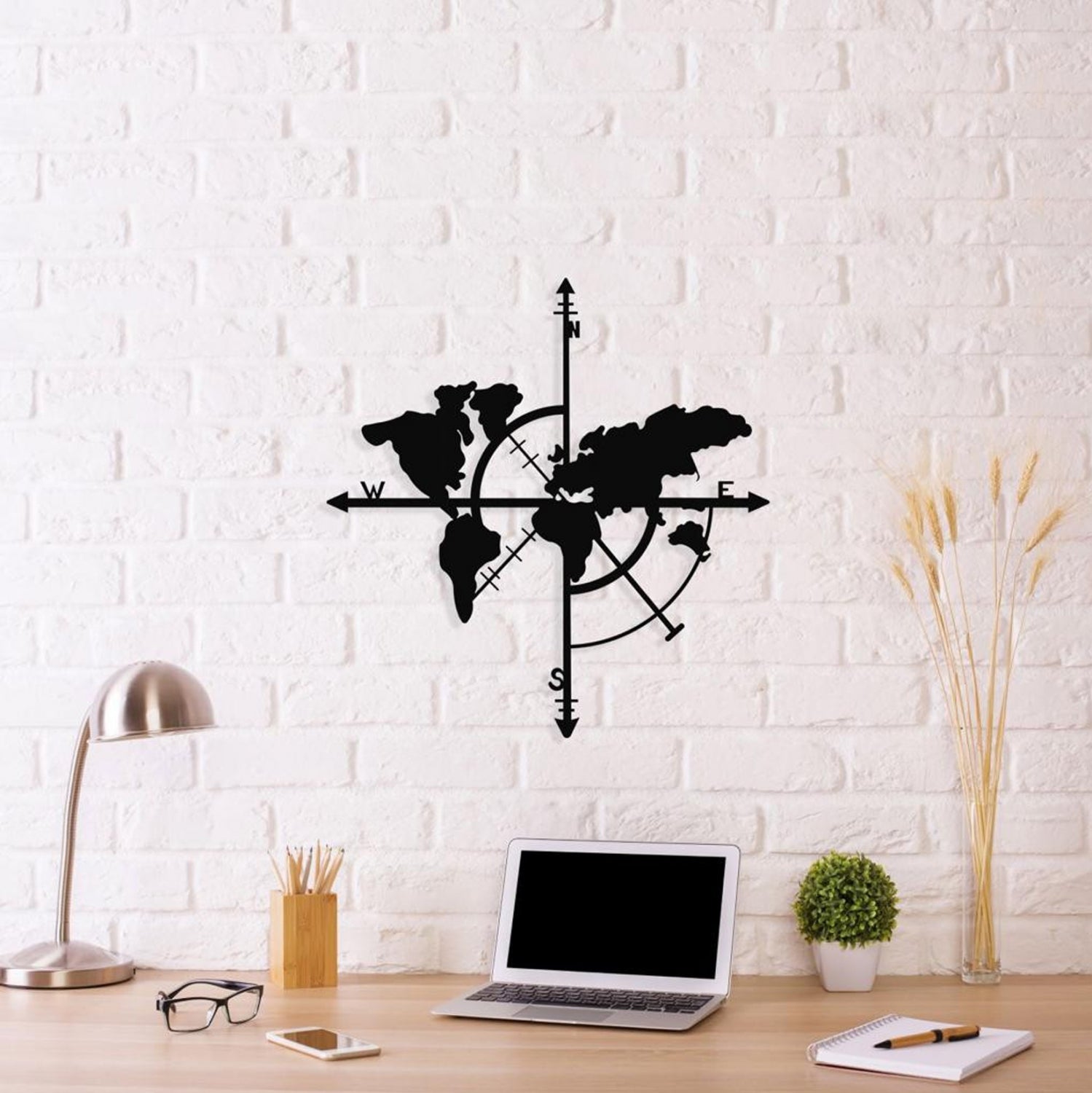 WALL DECORATION 100% METALLIC BLACK WOLD MAP 48X50 HM7214