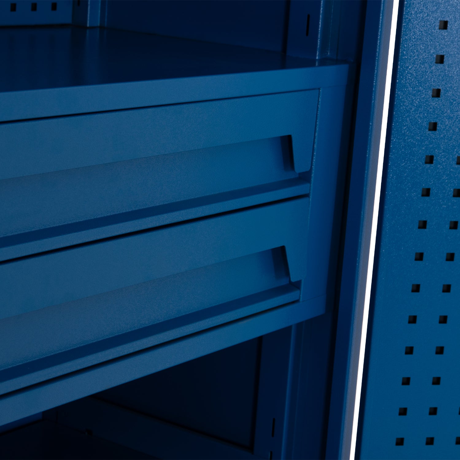 PROFESSIONAL HEAVY DUTY STORAGE CABINET BRUTE HM6639 METAL IN BLUE 100x50x180Hcm.