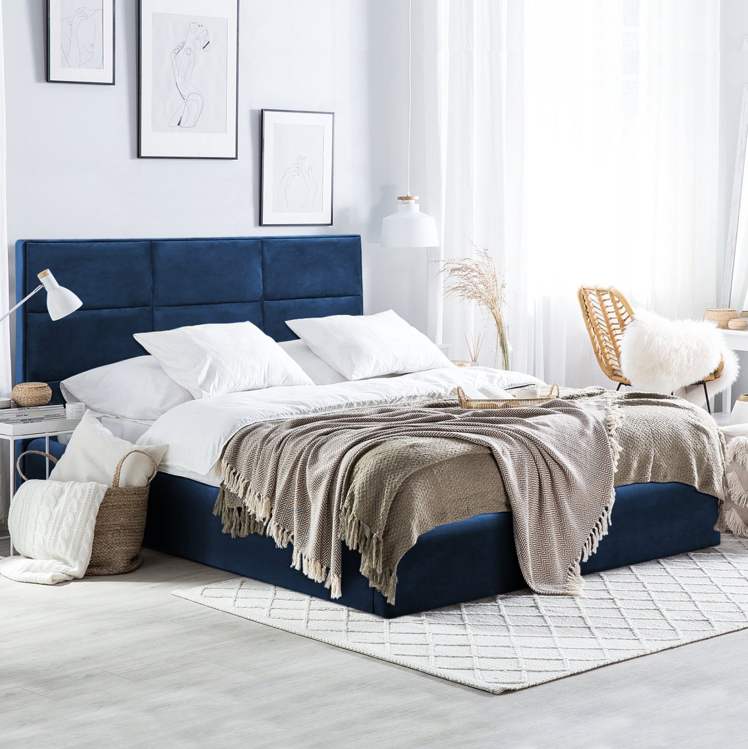 BED WITH MATTRESS & STORAGE SPACE BRILEY HM10807.08 BLUE VELVET--FOR MATTRESS 160x200cm.