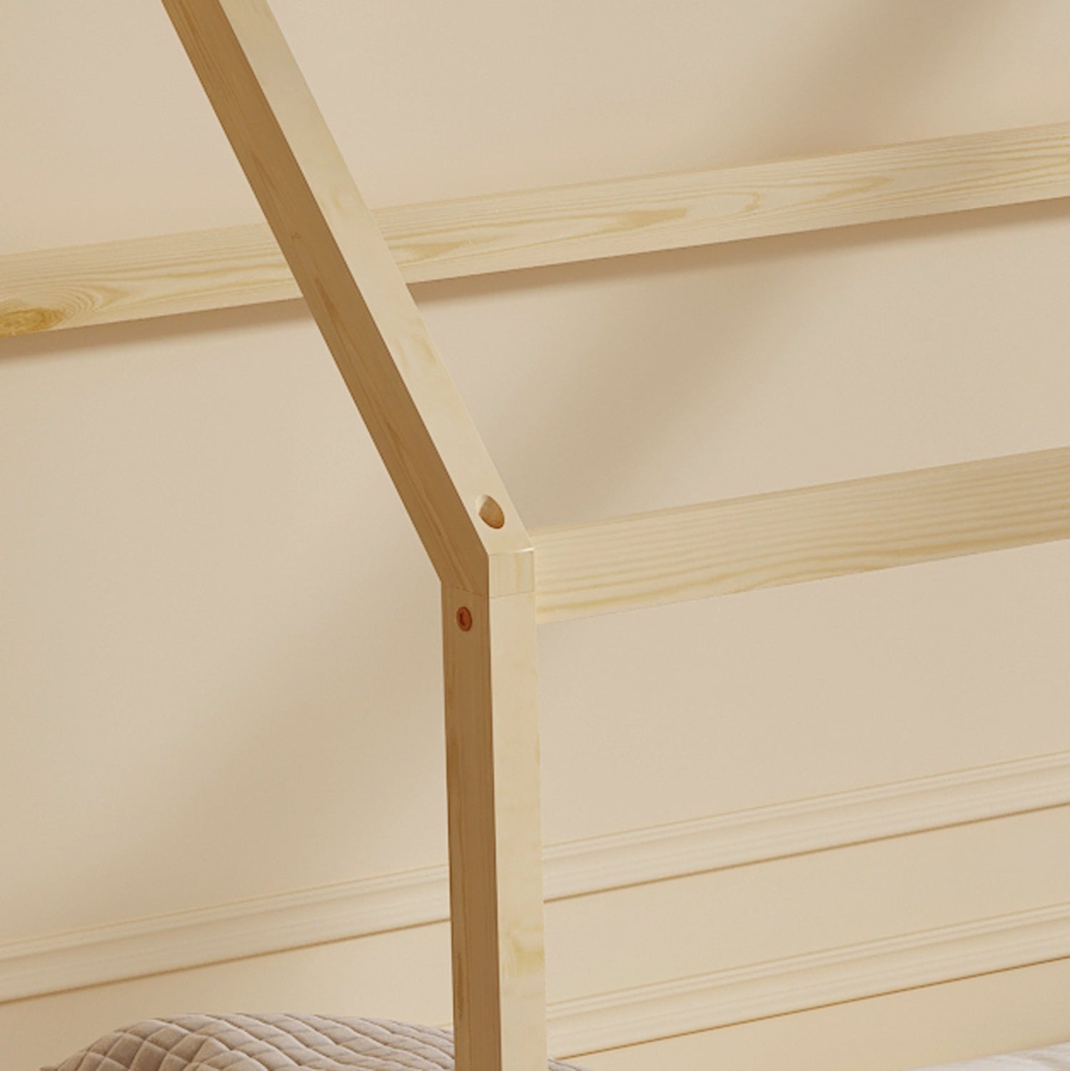BED FOR KIDS PEPE HM677.01 t.MONTESSORI SOLID PINE WOOD IN NATURAL- 190x90cm.