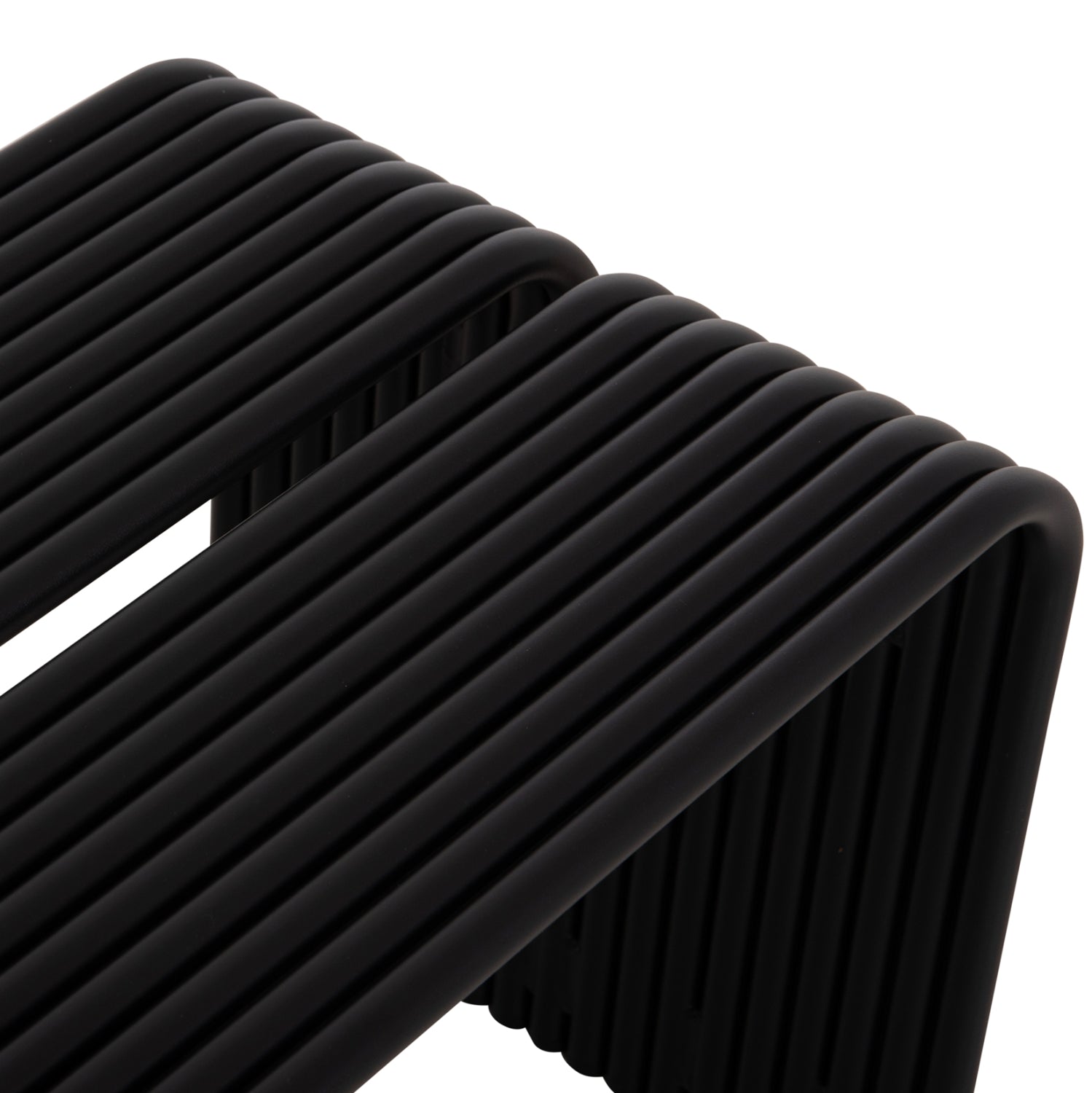 BENCH 2-SEATER SERIES INTREPID HM6327.01 ALUMINUM IN BLACK 109,5x37x42Hcm.