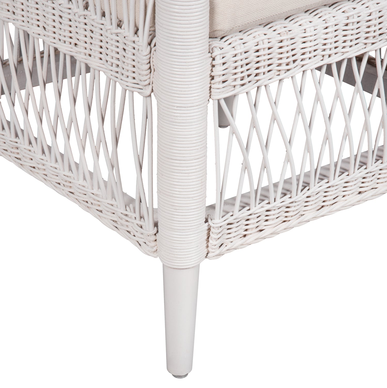 ARMCHAIR MALAWI HM9635.02 MAHOGANY WOOD WITH RATTAN IN WHITE-WHITE CUSHION 80x70x86Hcm.