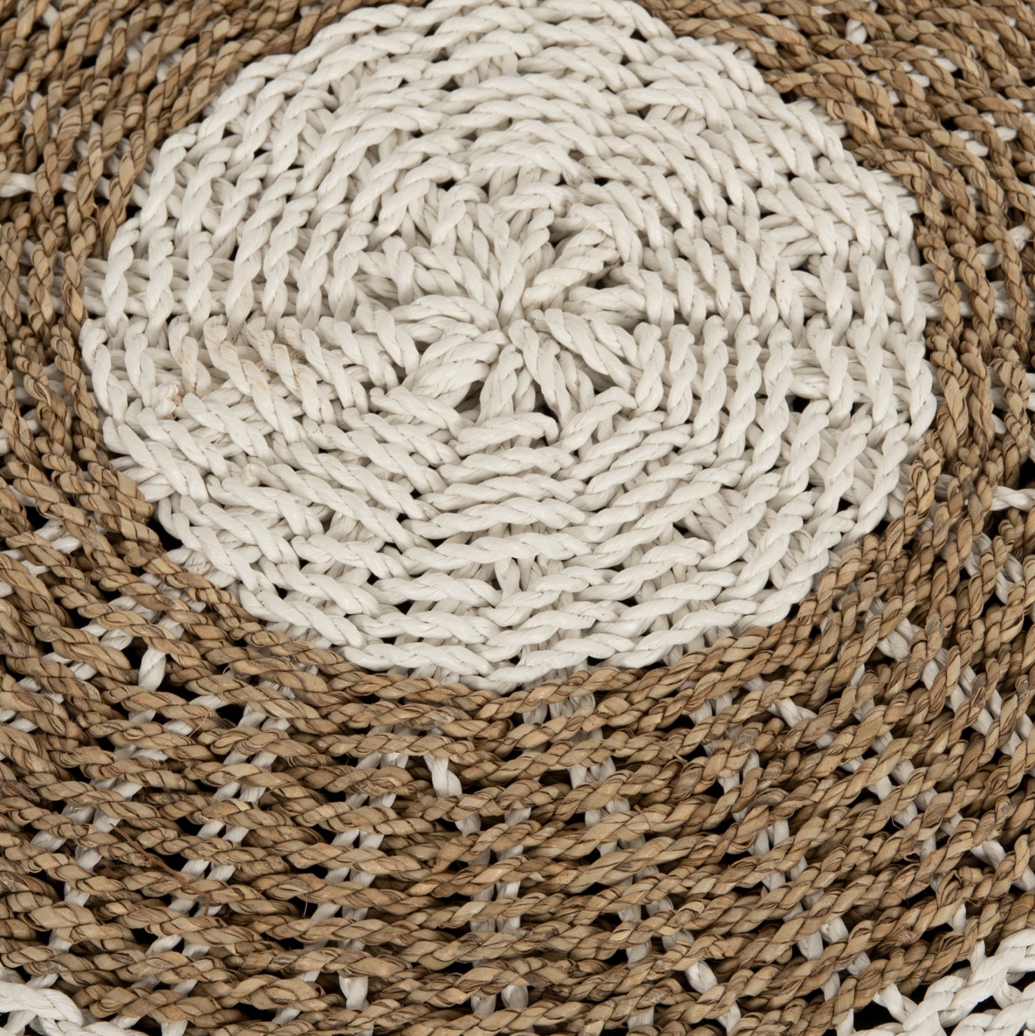 STOOL POUF SARONI HM7851.01 SEAGRASS IN NATURAL-WHITE COLOR Φ60x35Hcm.