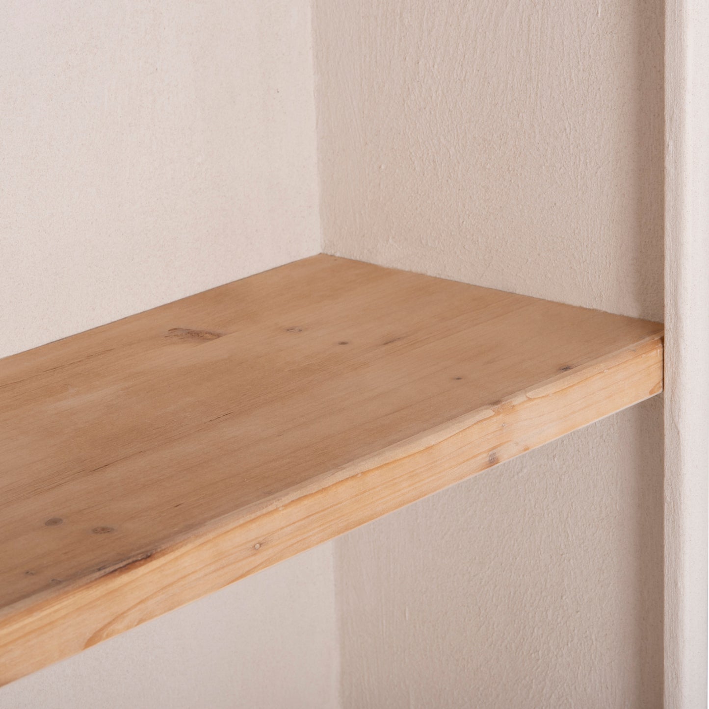 SHELVES RACK SERIES SANTORINI HM18044 MDF IN OFF-WHITE-SHELVES MADE OF FIR WOOD IN NATURAL COLOR 80x38x188.5Hcm.