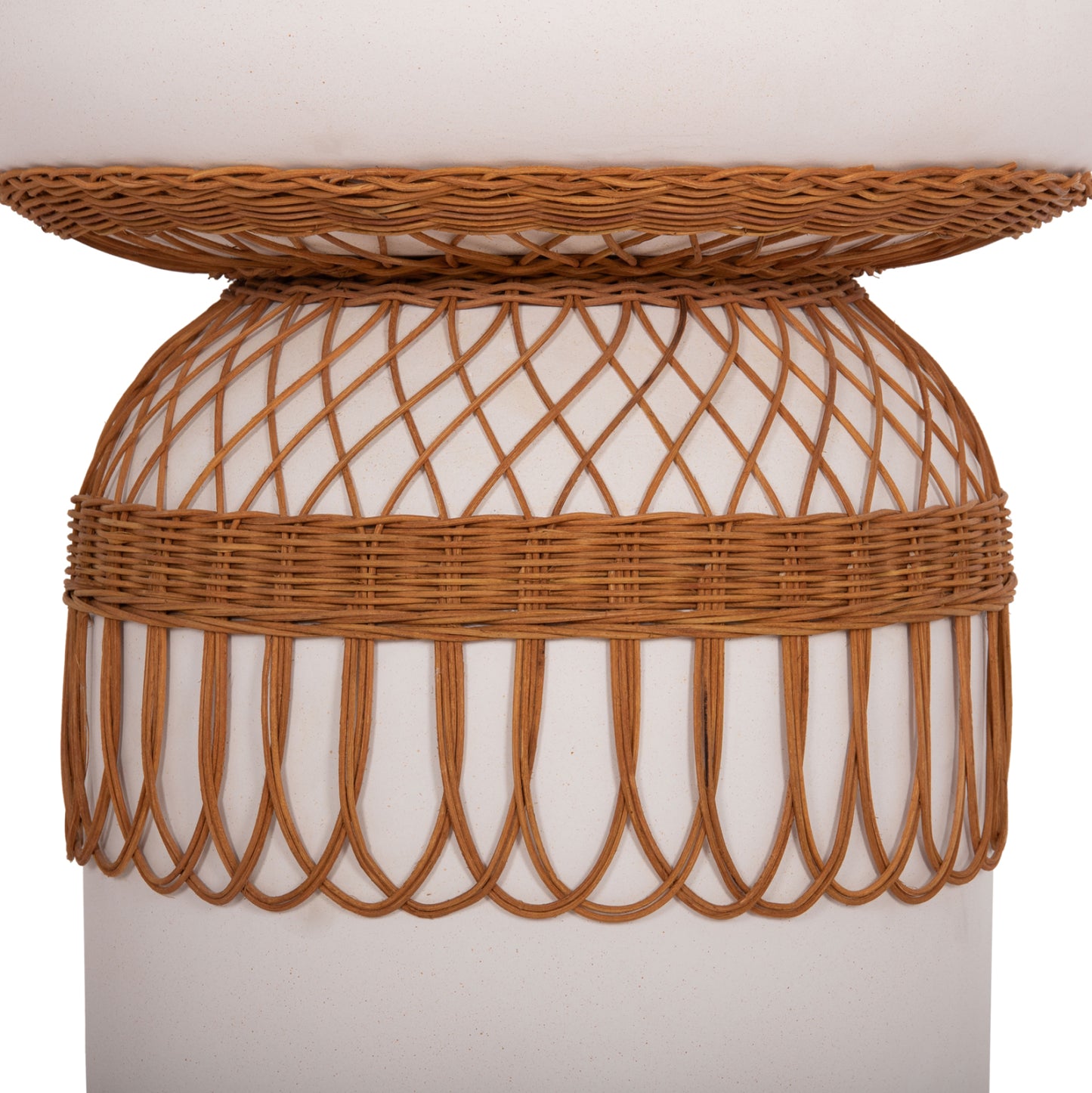 SIDE TABLE ROUND PRILEP HM18159.02 FIBER CEMENT IN WHITE & RATTAN--Φ60x76.5Hcm.